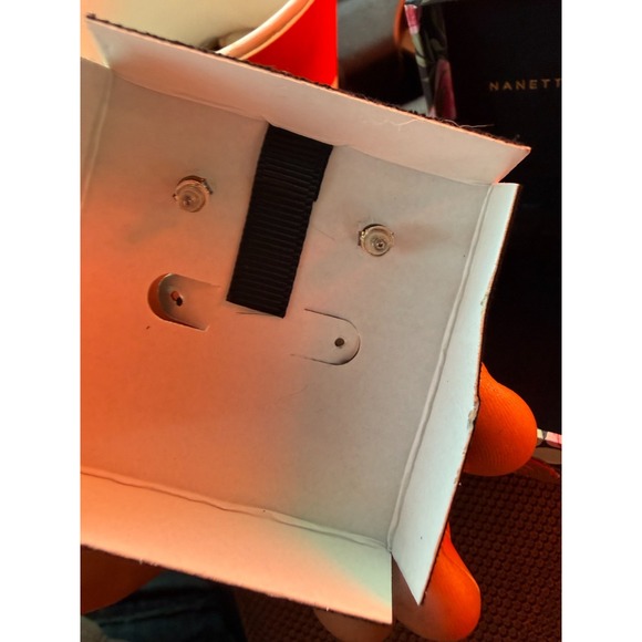 Sterling Silver Cubic Zirconia Stud Earrings Small Boxed Womens - Picture 4 of 7